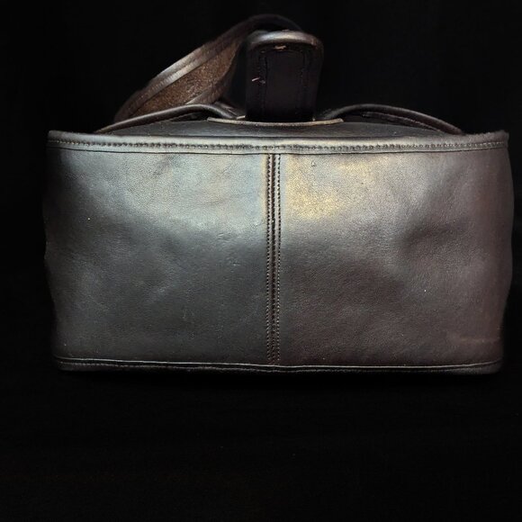 COACH Vintage New York Courier Bonnie Saddle Shoulder Bag Made in USA - Picture 9 of 17